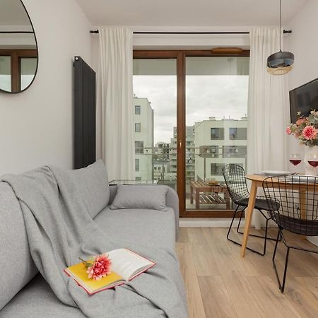 Forum Wola Jana Kazimierza Apartment By Noclegi Renters وارسو المظهر الخارجي الصورة
