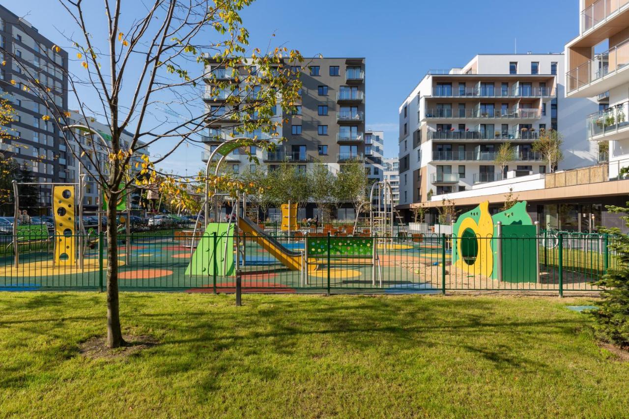 Forum Wola Jana Kazimierza Apartment By Noclegi Renters وارسو المظهر الخارجي الصورة