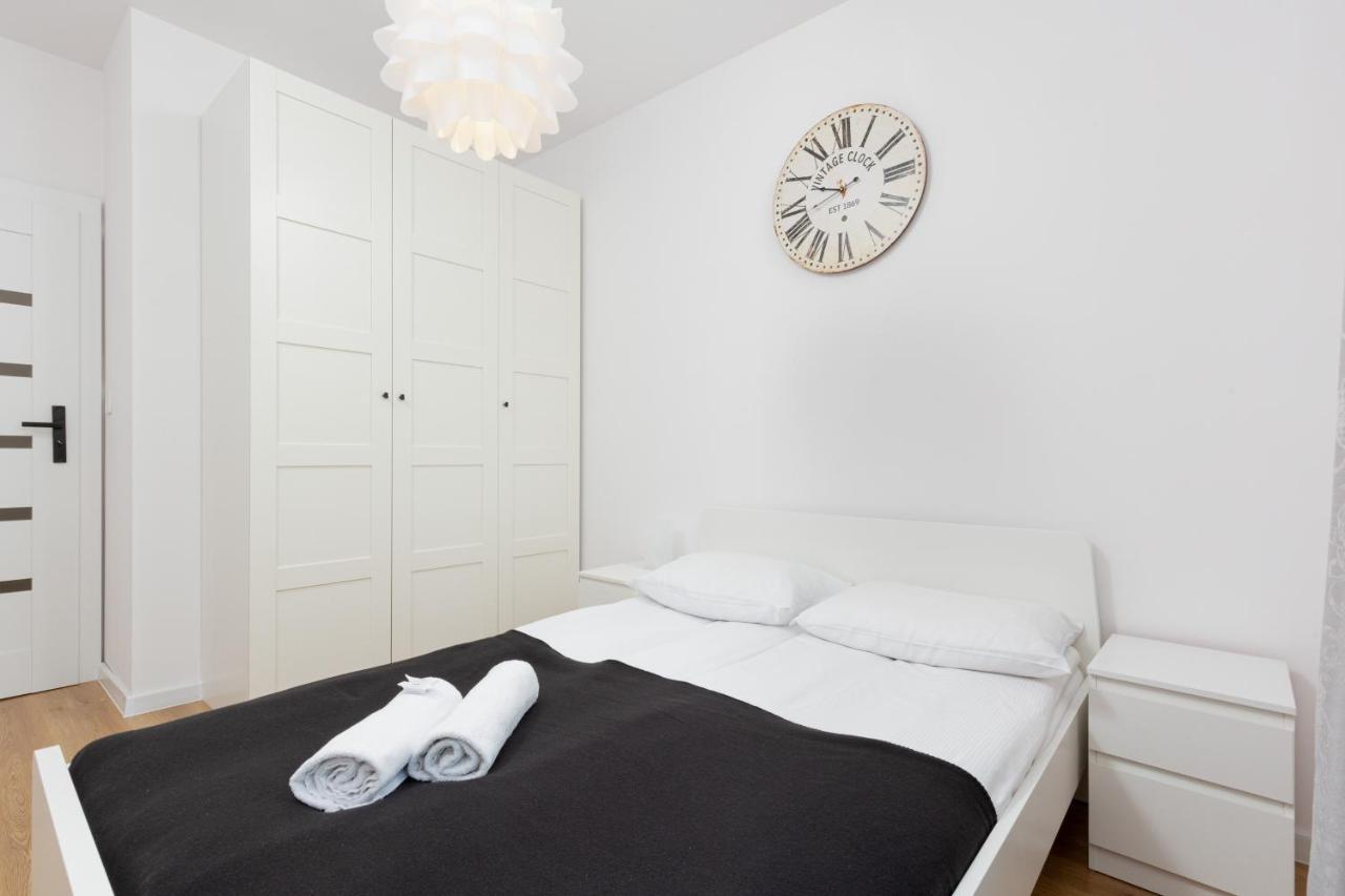 Forum Wola Jana Kazimierza Apartment By Noclegi Renters وارسو المظهر الخارجي الصورة