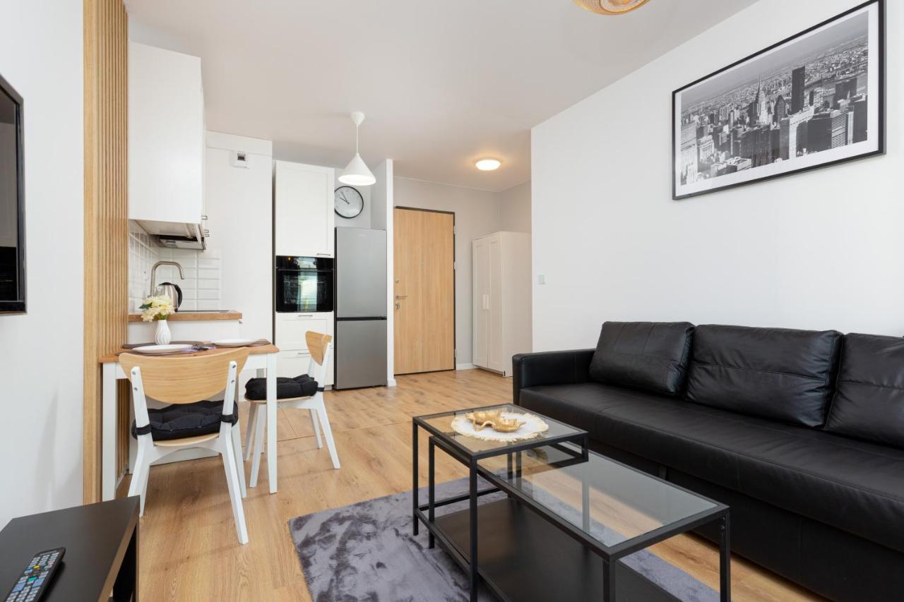 Forum Wola Jana Kazimierza Apartment By Noclegi Renters وارسو المظهر الخارجي الصورة