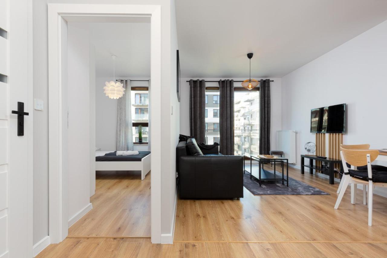 Forum Wola Jana Kazimierza Apartment By Noclegi Renters وارسو المظهر الخارجي الصورة