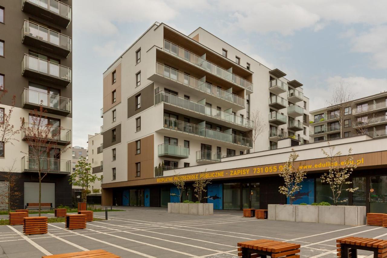 Forum Wola Jana Kazimierza Apartment By Noclegi Renters وارسو المظهر الخارجي الصورة