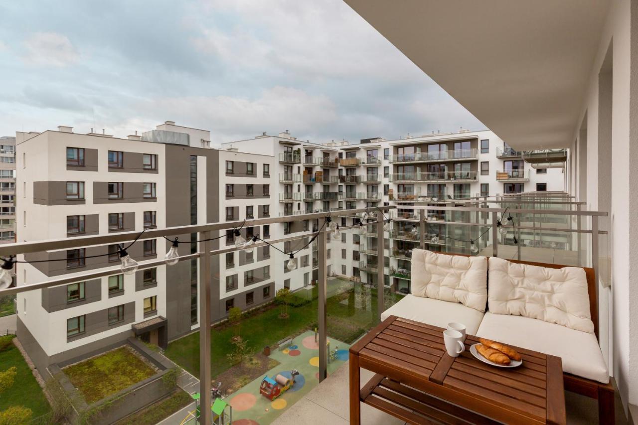 Forum Wola Jana Kazimierza Apartment By Noclegi Renters وارسو المظهر الخارجي الصورة